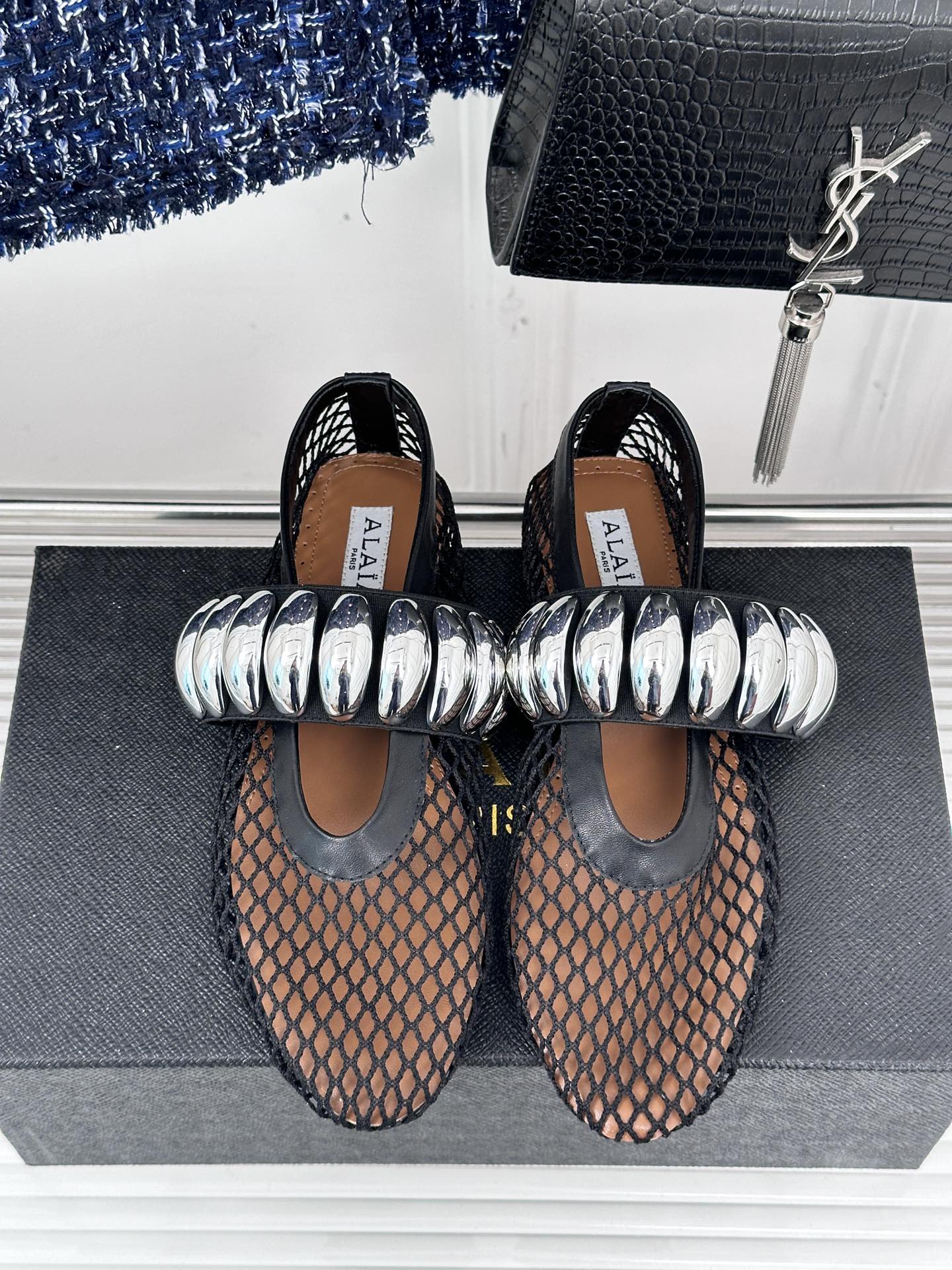 wsxc1778511169106_0 Alaia Fashion Shoes - Image 1