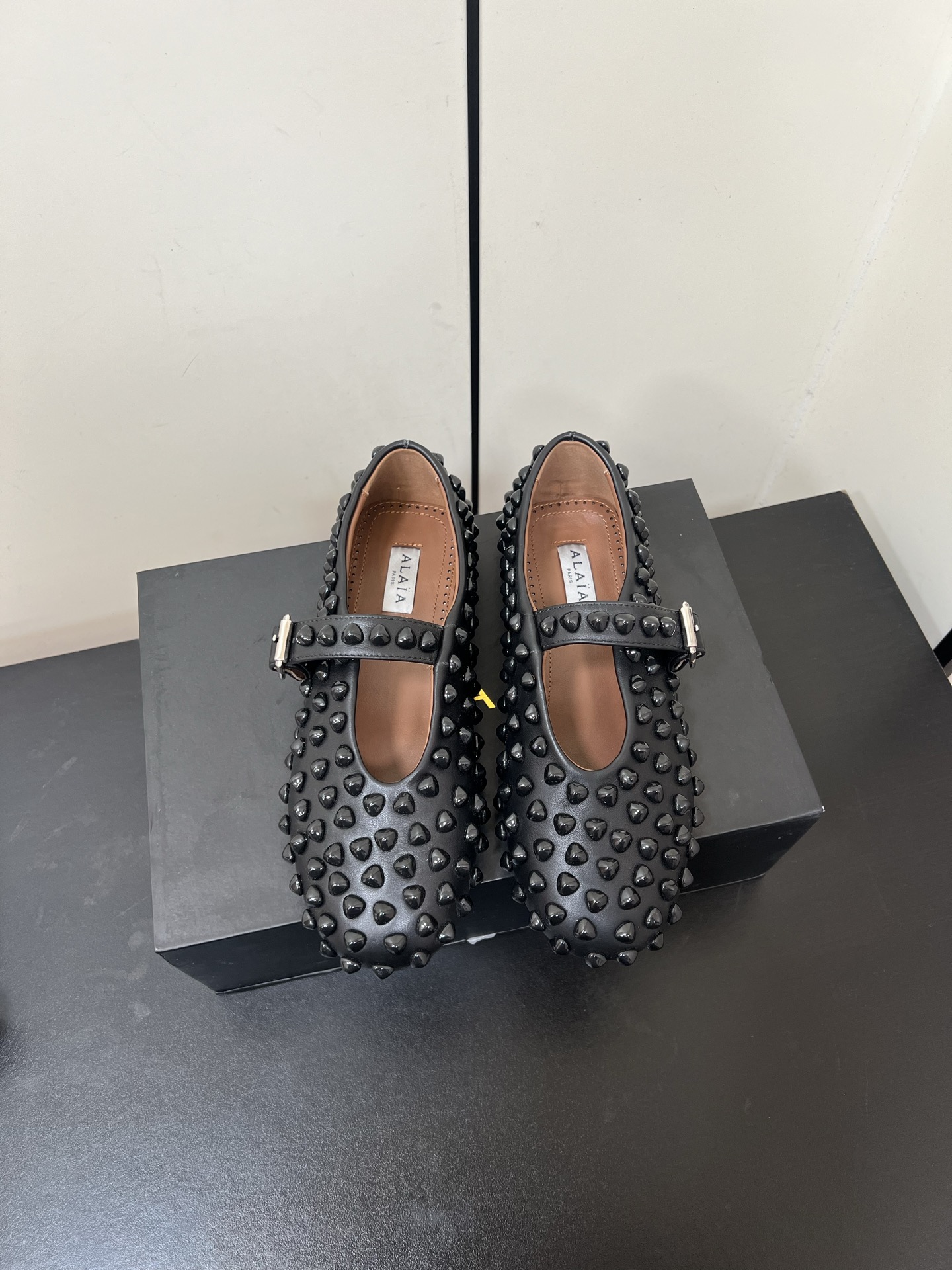 wsxc1778511854556_0 Alaia Fashion Shoes - Image 1