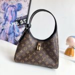 Louis Vuitton Fashion Bag