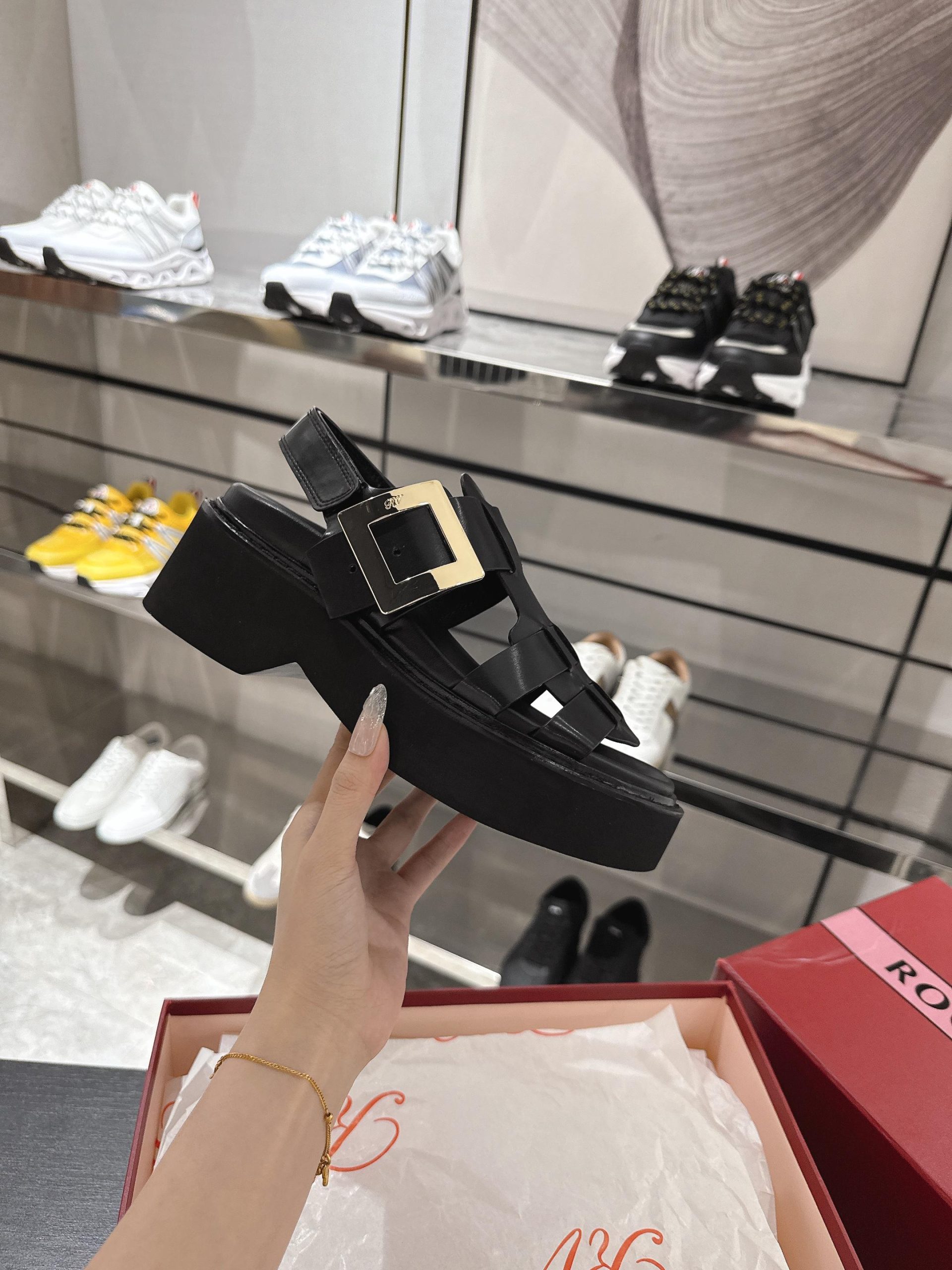 wsxc1778558720636_4 Roger Viver Fashion Sandals - Image 1