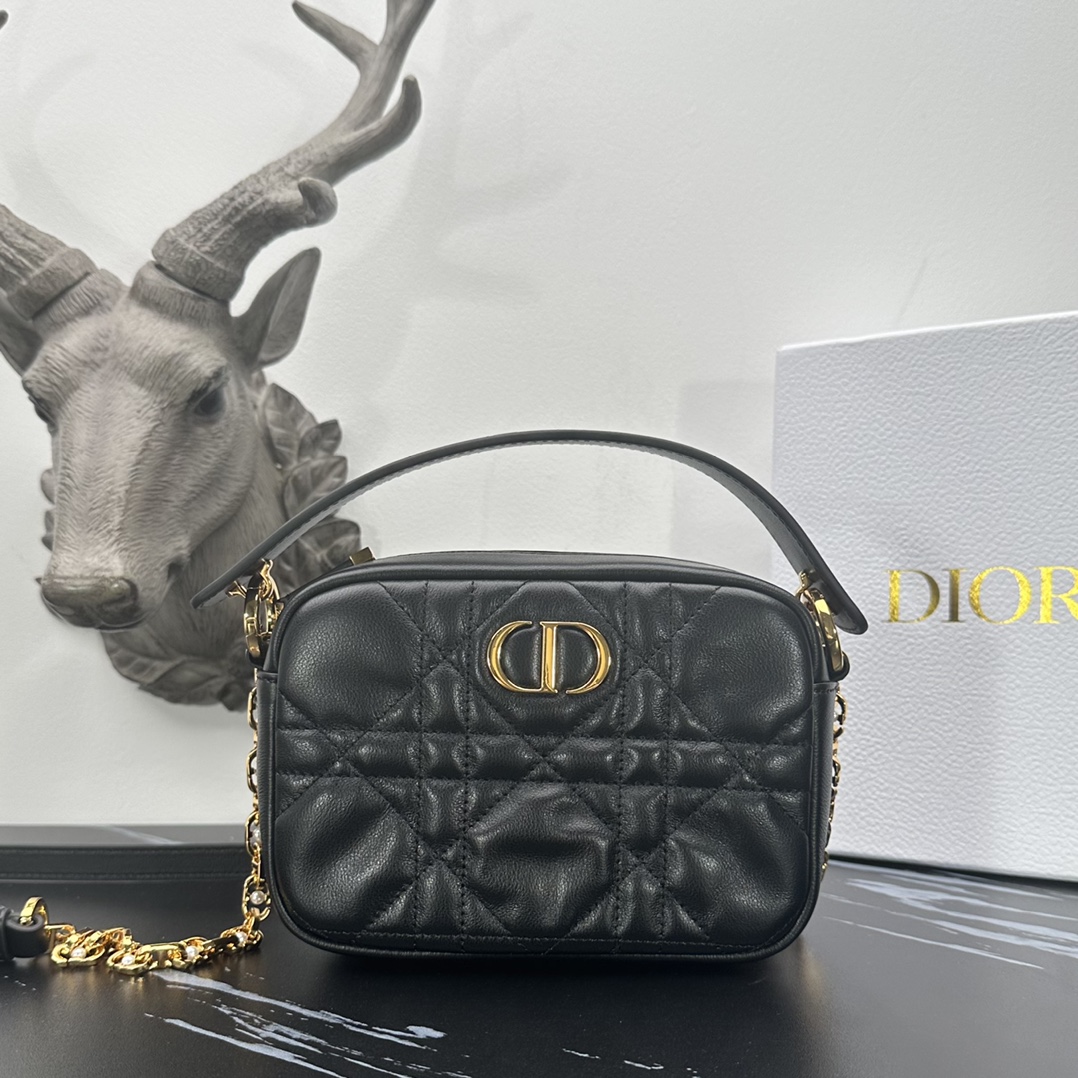 wsxc1779210493547_0 Dior Fashion Bag - Image 1