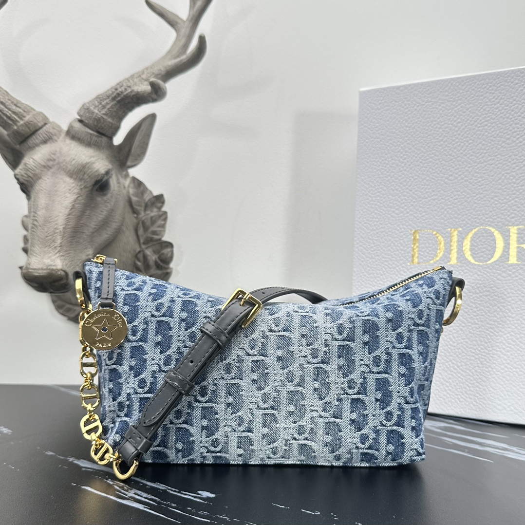 wsxc1779282969722_0 Dior Fashion Bag - Image 1