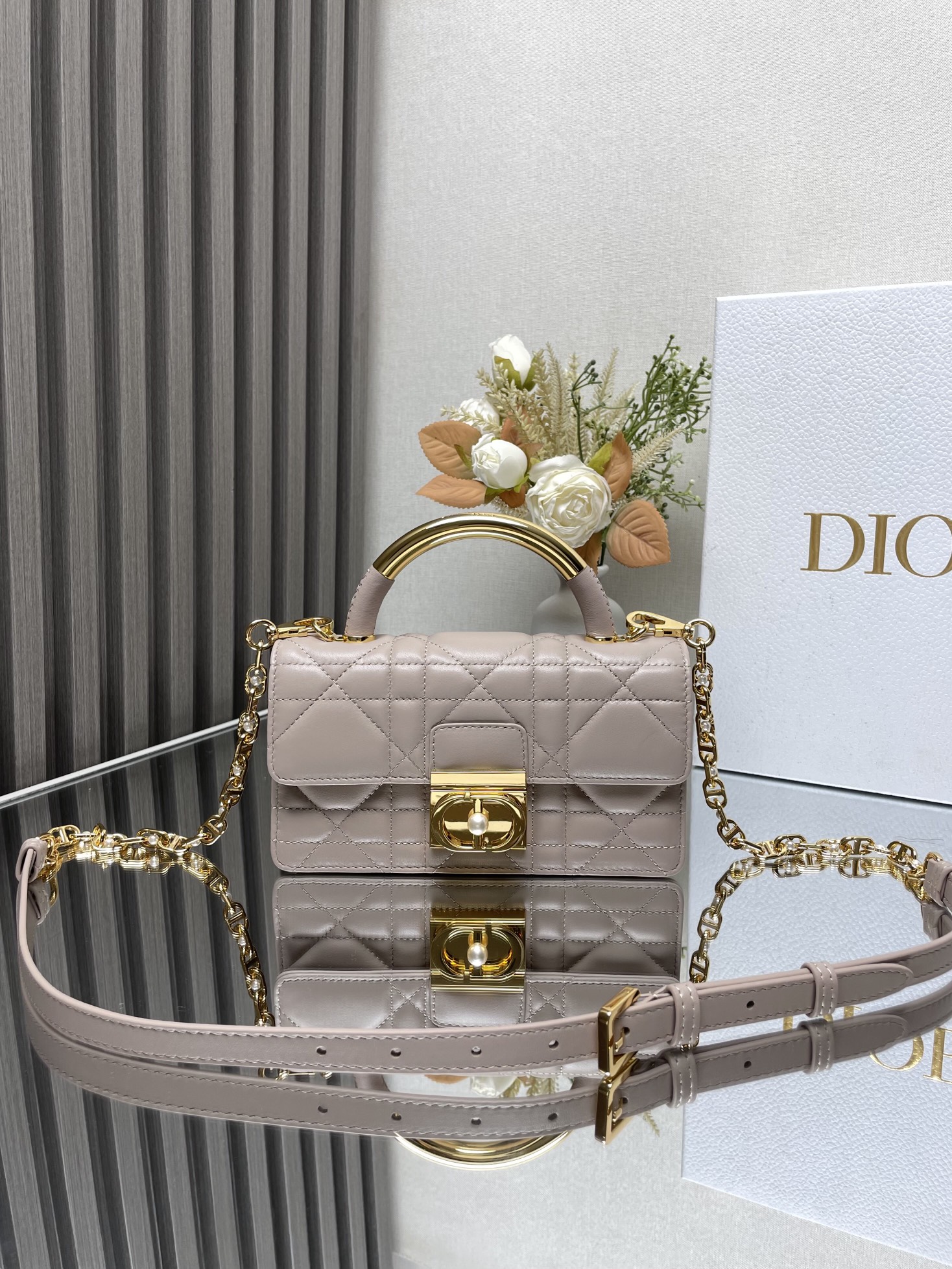 wsxc1779370432799_0 Dior Fashion Bag - Image 1