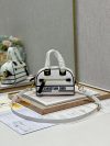 Dior Fashion Bag - Image 5