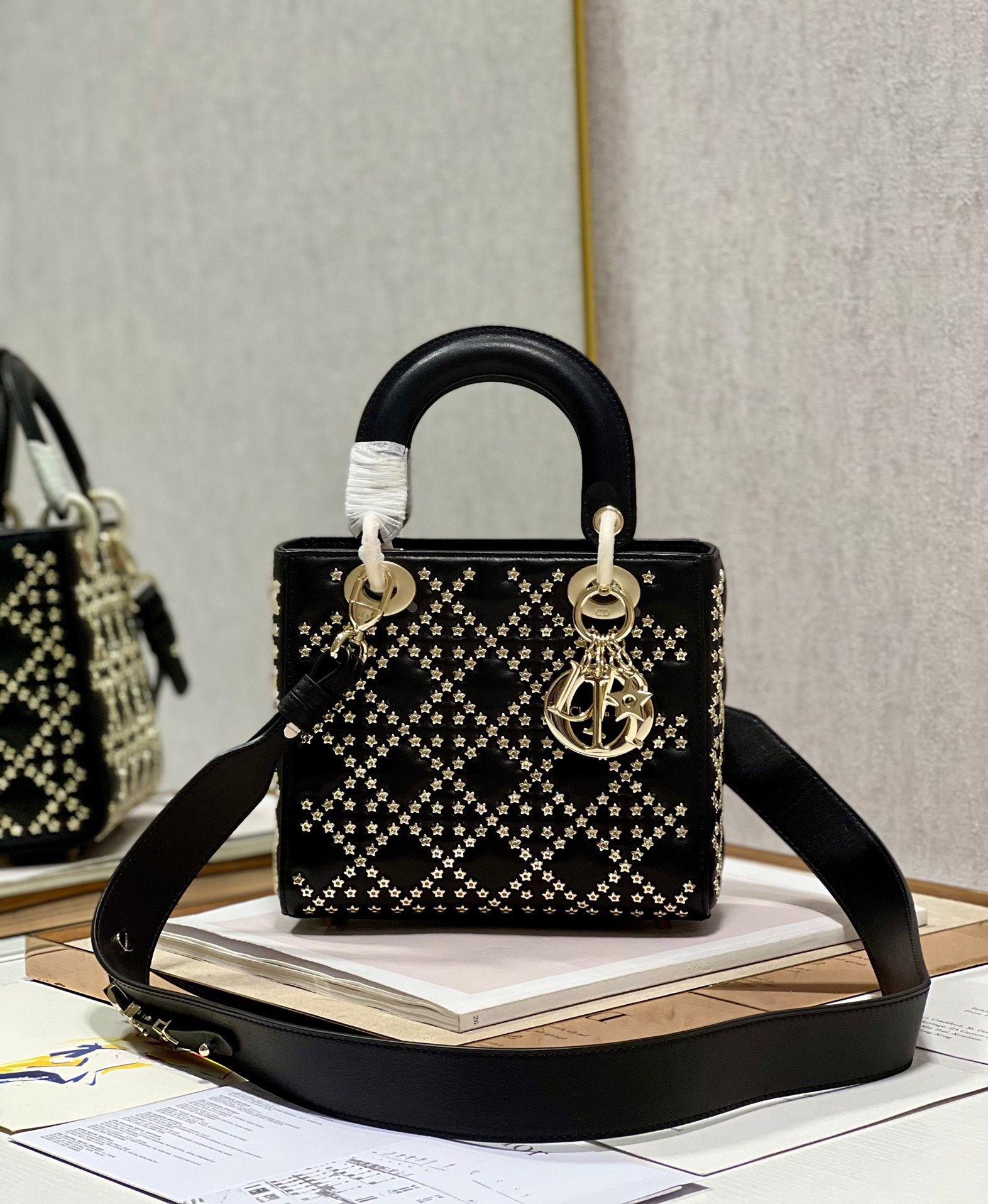 wsxc1779393485903_0 Dior Fashion Bag - Image 1