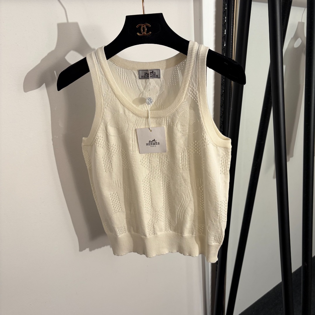 wsxc1779502984187_0 Hermes shirt - Image 1