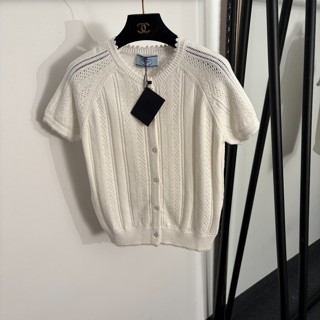 wsxc1779723128888_0 Prada shirt - Image 1