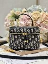Dior Fashion Bag - Image 3