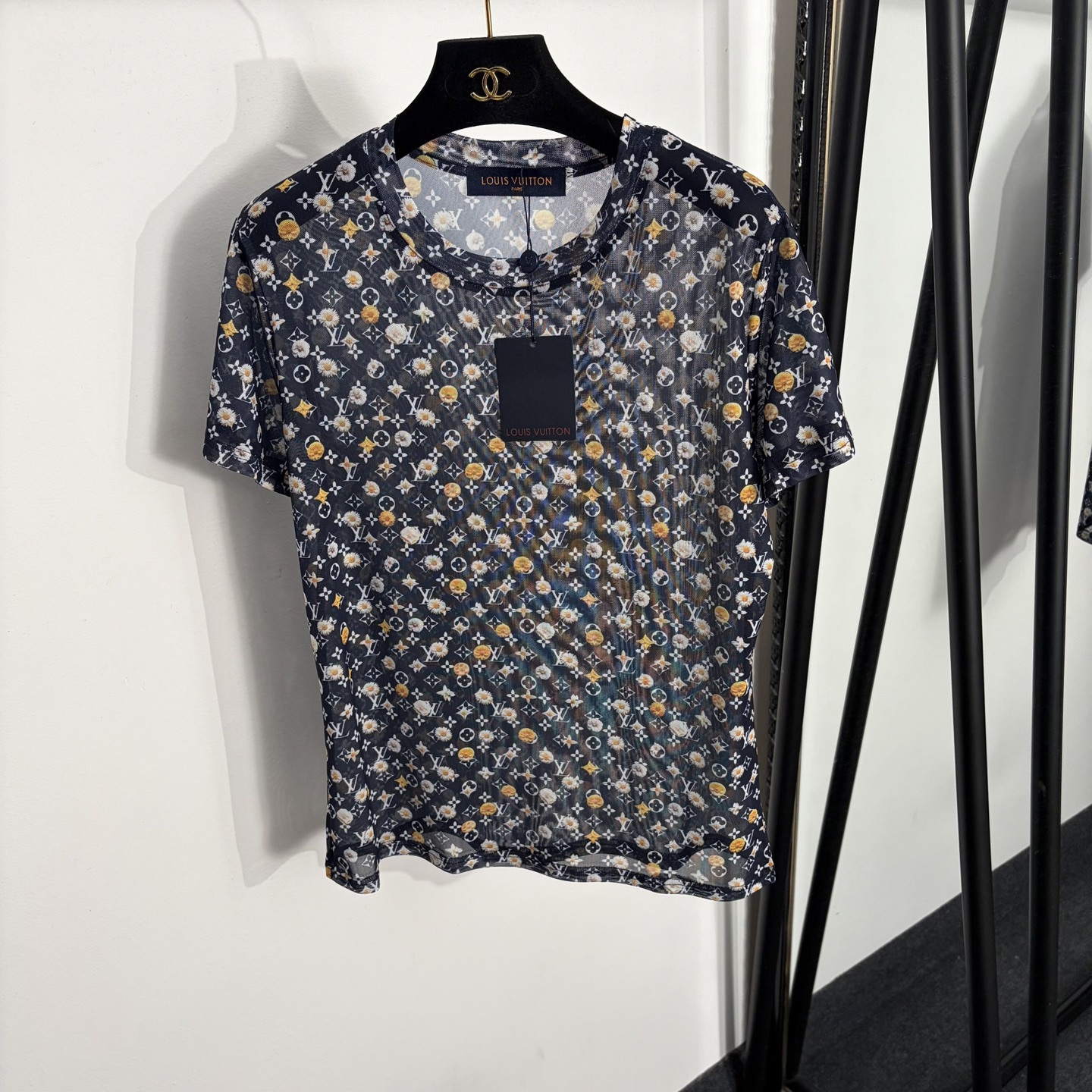 wsxc1780074006752_0 Louis Vuitton shirt - Image 1