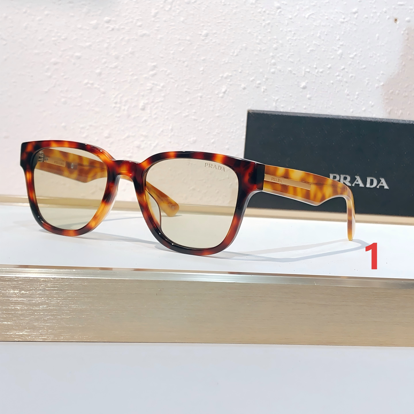 wsxc1780277524316_0 Prada Fashion Sunglasse - Image 1