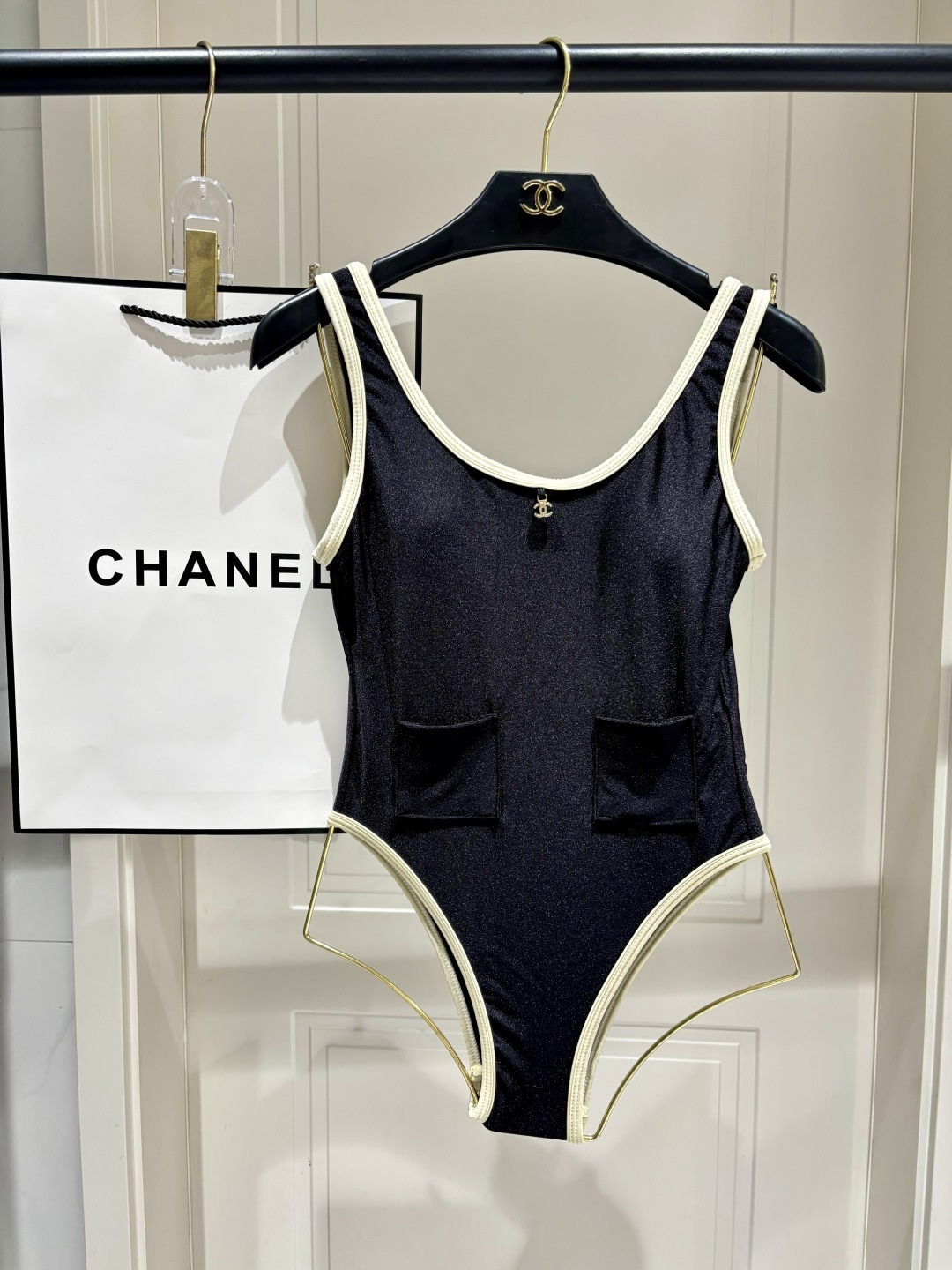 cmp_i1781009500022_4228_0_2 Chanel swimsuit - Image 1