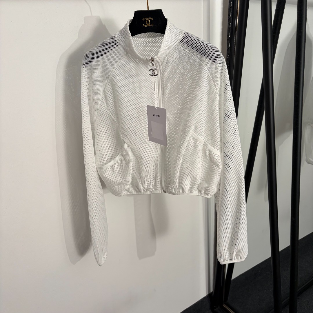 wsxc1780928647845_0 Chanel shirt - Image 1