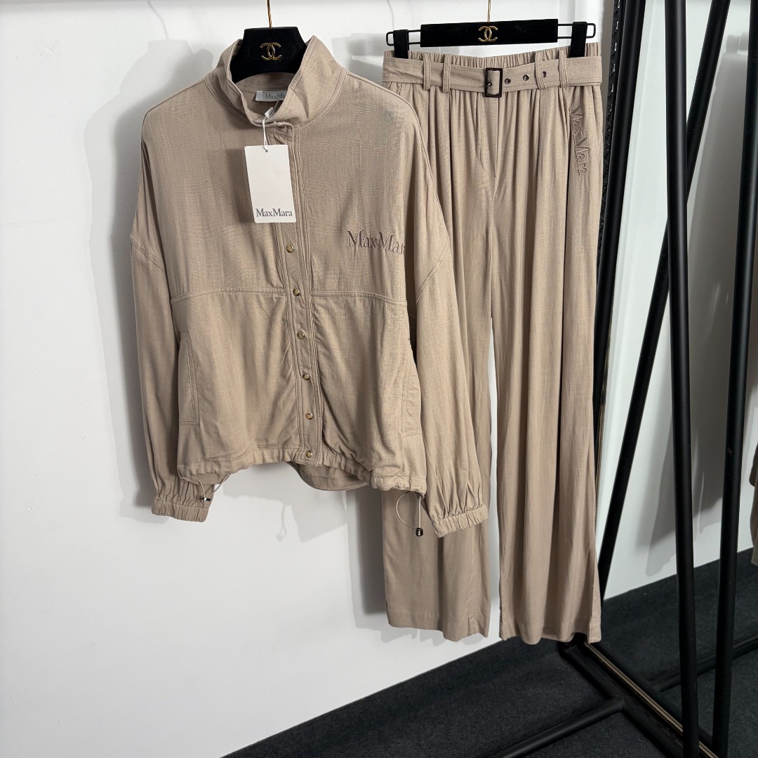 wsxc1781022010281_0 MaxMara set - Image 1