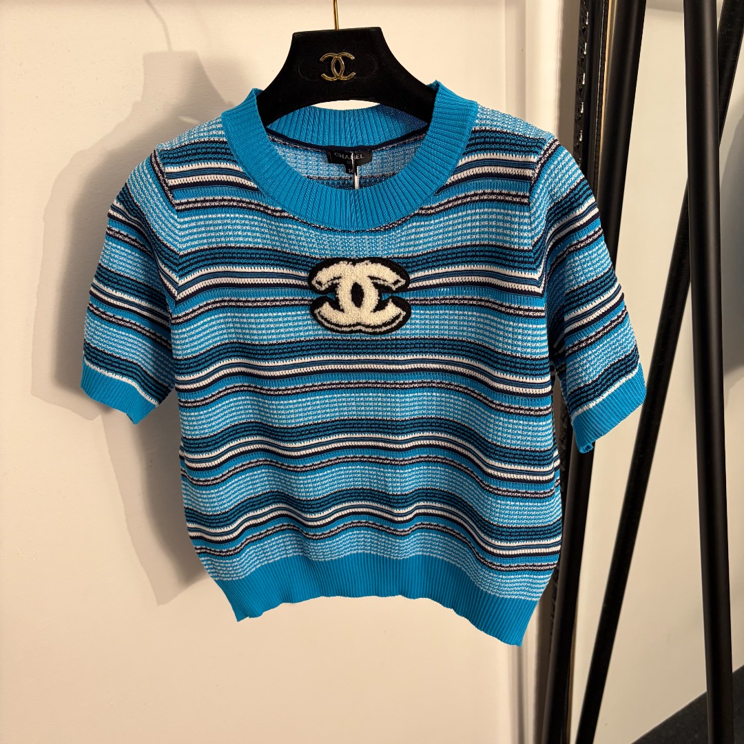 wsxc1781024543410_0 Chanel shirt - Image 1