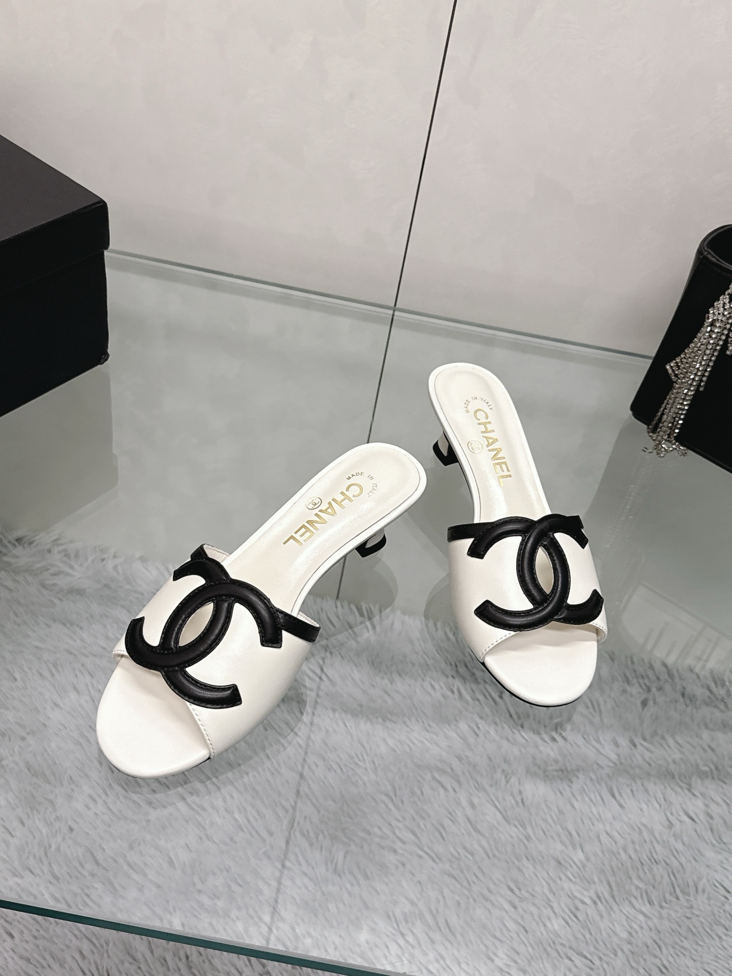 wsxc1781138681766_2 Chanel Fashion High Heels - Image 1