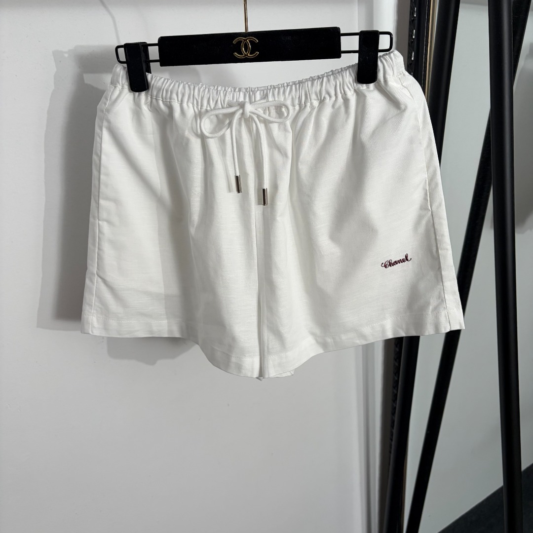 wsxc1781368437345_0 Chanel pants - Image 1