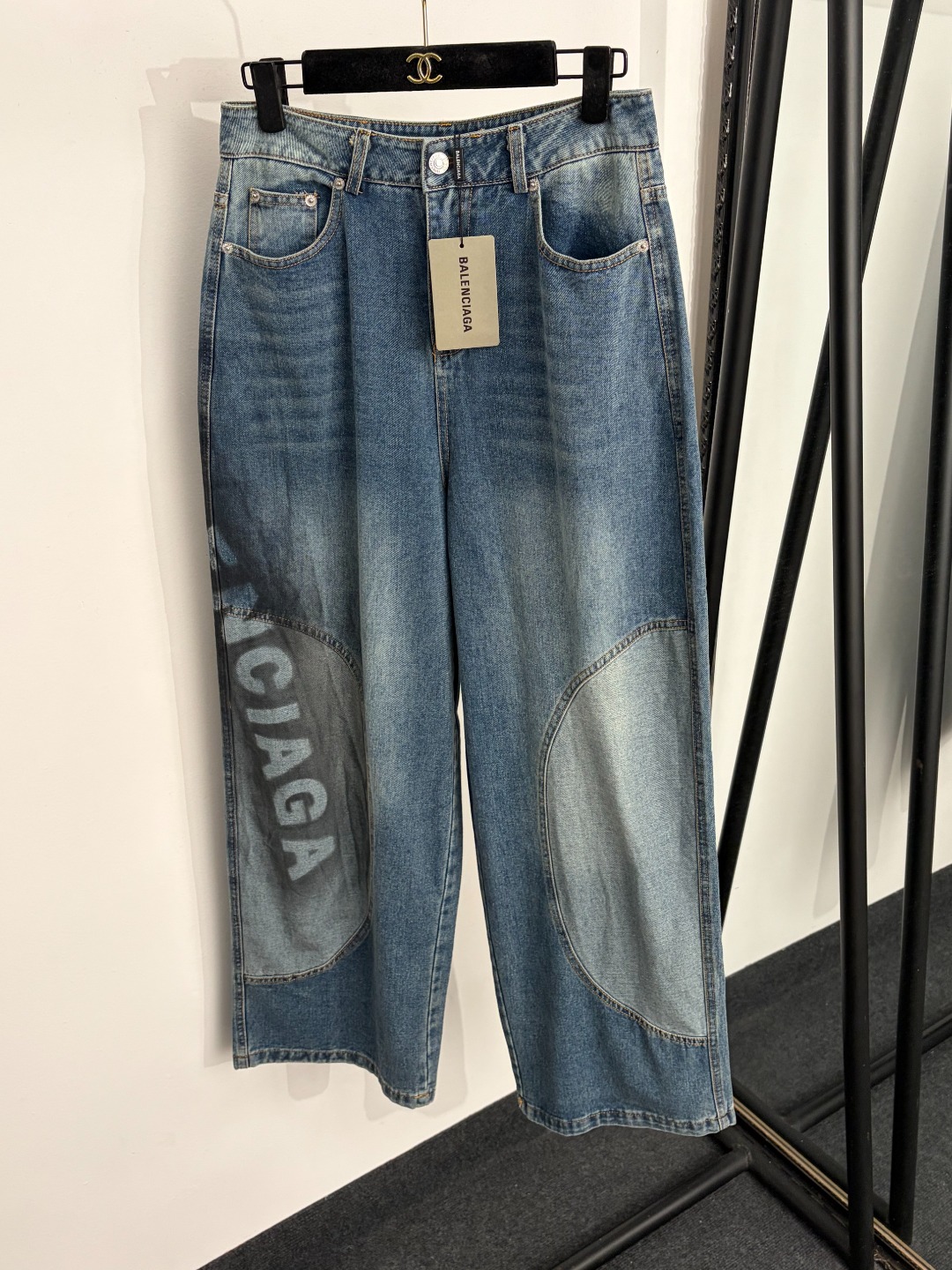 wsxc1781806200754_0 Balenciaga jeans - Image 1