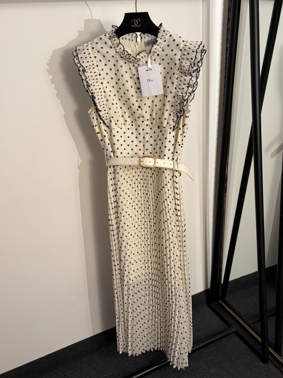 wsxc1781885943261_2 Dior dress - Image 1