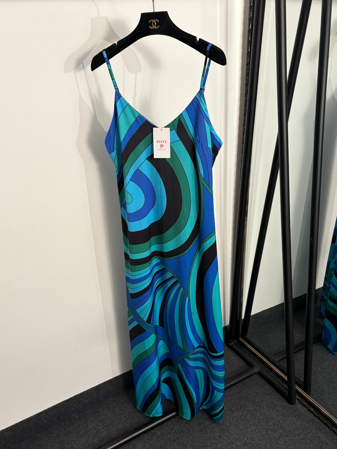 wsxc1782347535710_0 Pucci dress - Image 1
