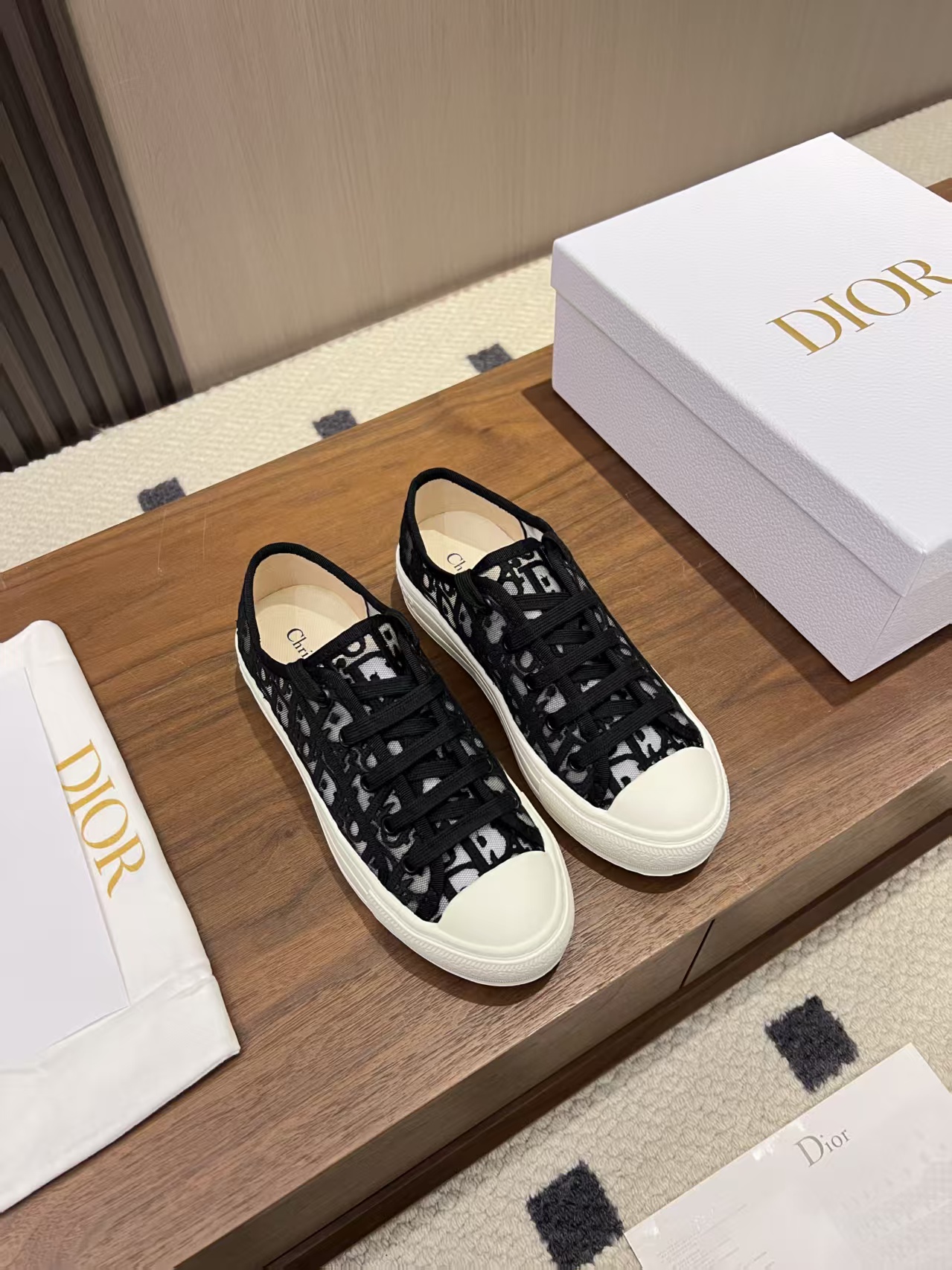 wsxc1782684343340_1 Dior Fashion Shoes - Image 1