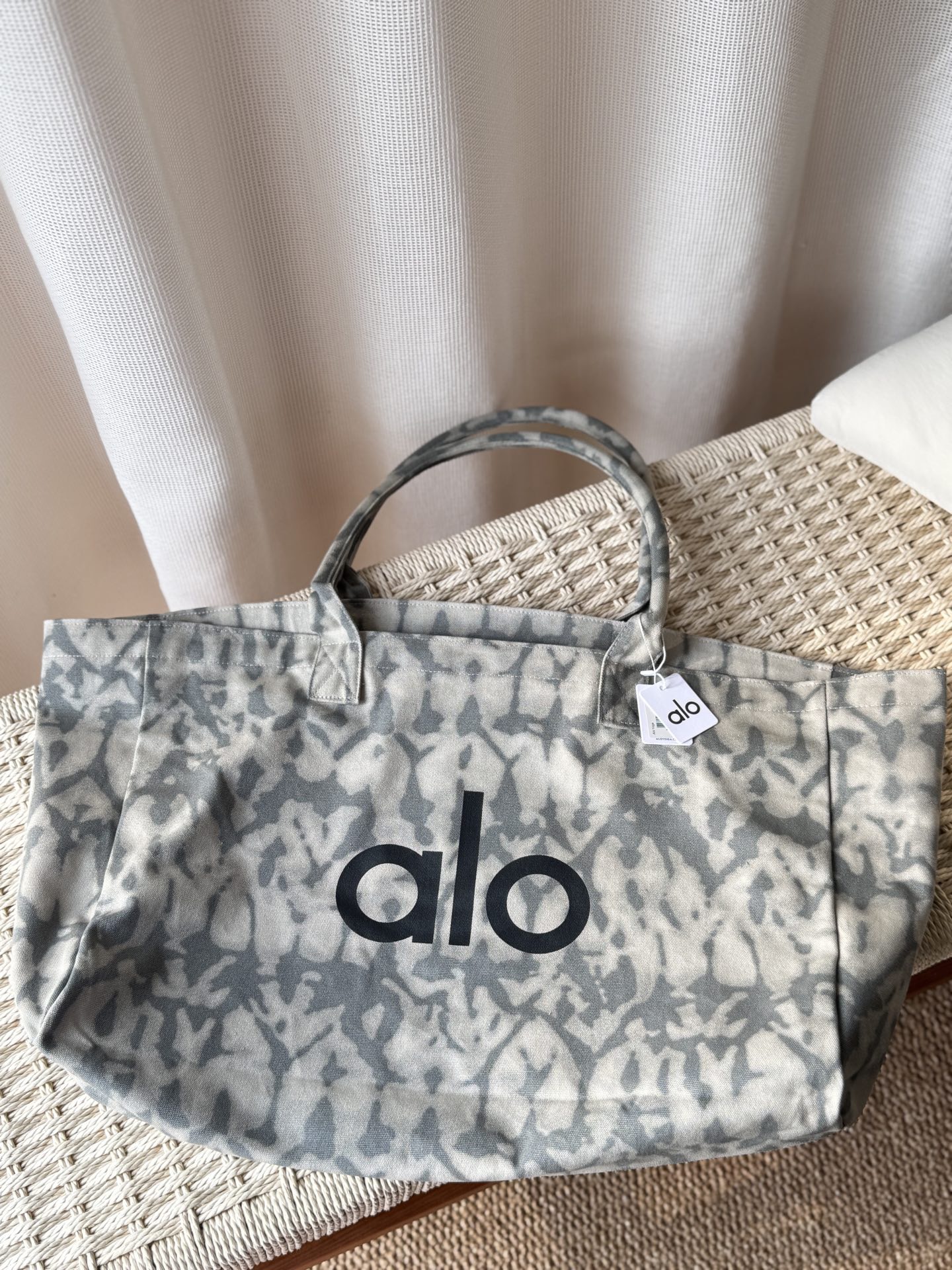 微信图片_20260613042340_622_5 ALO Bags - Image 1