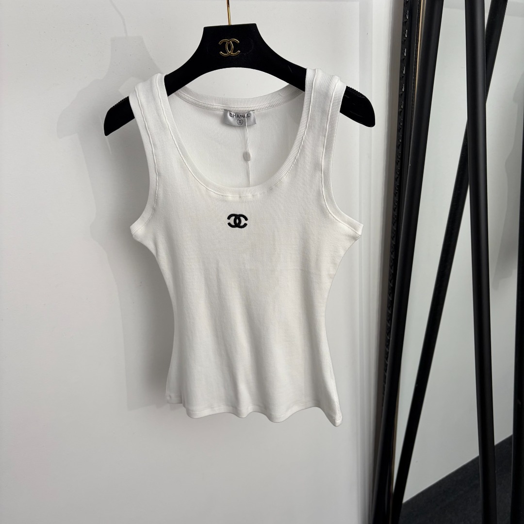 wsxc1783418703736_0 Chanel shirt - Image 1