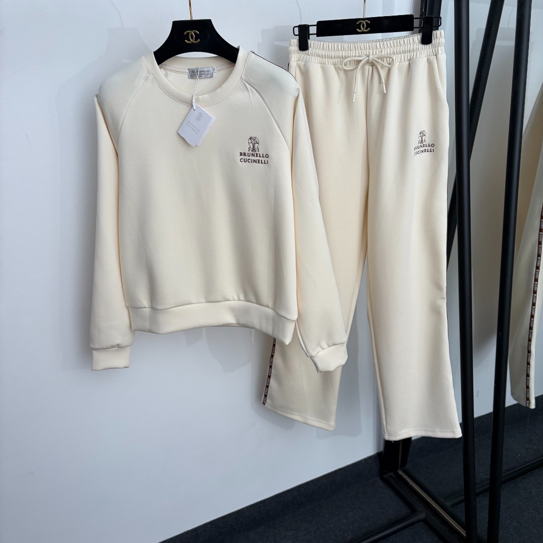 wsxc1783421900639_0 Brunello Cucinelli set - Image 1