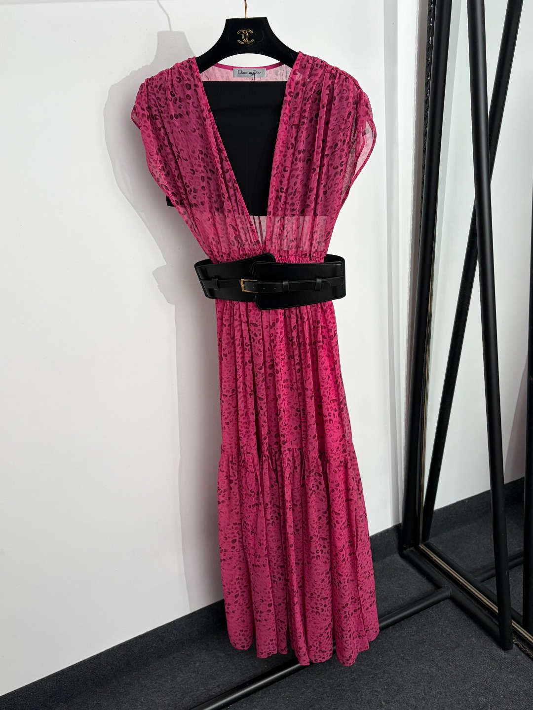 wsxc1783589723841_0 Dior dress - Image 1