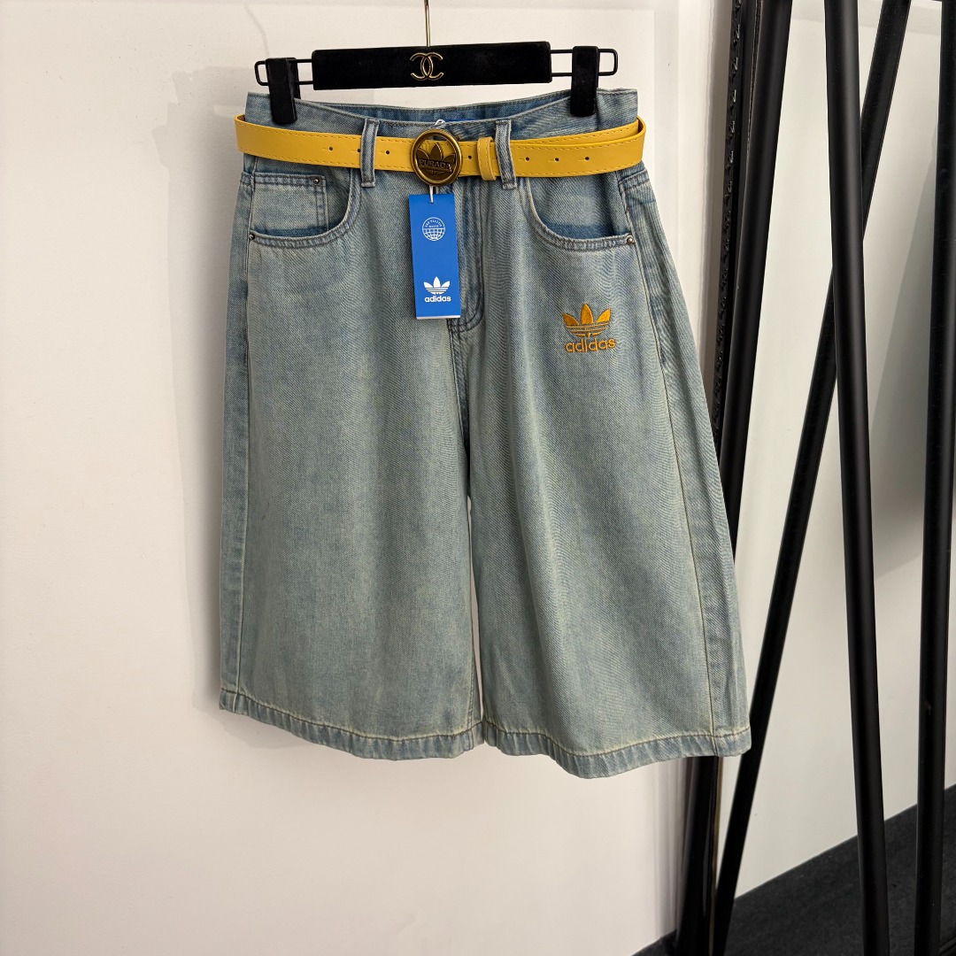 wsxc1783793902631_0 Adidas jeans - Image 1