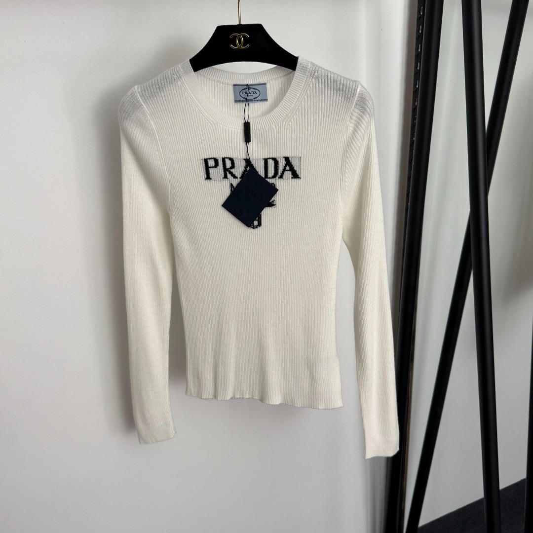 wsxc1784200341394_0 Prada shirt - Image 1