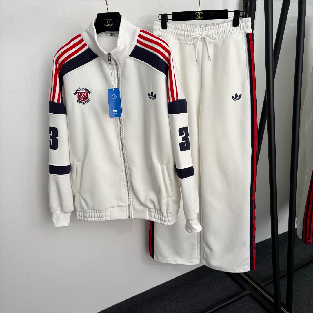 wsxc1784278077634_0 Adidas set - Image 1