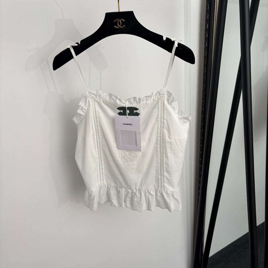 wsxc1784731993820_0 Chanel shirt - Image 1