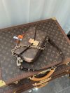 Louis Vuitton Pochette Métis East West Monogram Canvas - Image 3